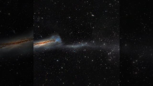 NGC 3628, also known as the Hamburger Galaxy or Sarah's Galaxy смотреть онлайн