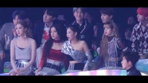 НЕЛОВКИЕ МОМЕНТЫ BLACKPINK И BTS