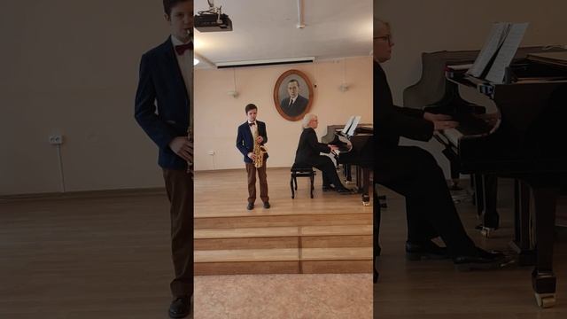 Астор Пьяццолла "Осень в Буйнос-Айросе". смотреть онлайн