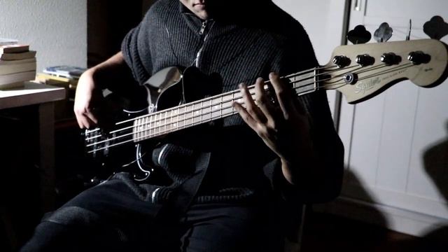 Bombtrack (Intro, Bass cover) - Rage Against the Machine (1992) смотреть онлайн
