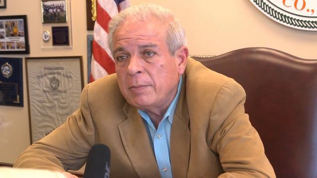 Entrevista al Alcalde Tomas Regalado Para Diario BAE Negocios 3/3 смотреть онлайн