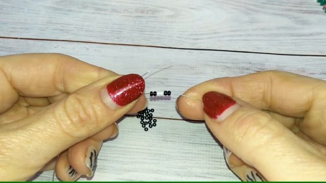 Пингвин из бисера / Туториал как сделать пингвина из бисера на проволоке параллельным плетением смотреть онлайн