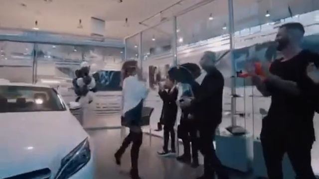 Сербина Кристина. Вручение автобонуса НЛ смотреть онлайн