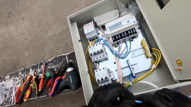 ЩИТ НА 380 v 15 квт / СОБЕРИ САМ смотреть онлайн
