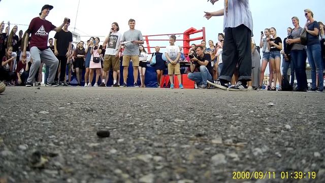 Hip-Hop батл.День города Тверь Demon(GD) vs Ман из Angar 2018 смотреть онлайн