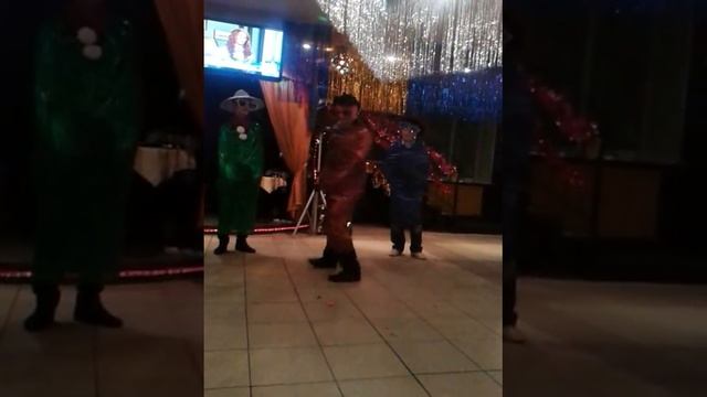 Денис-Африканский питон. Смотреть всем, это угар. смотреть онлайн