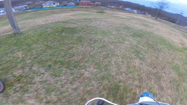 Гонки на питбайках (ATAKI 125 vs YCF 125) смотреть онлайн