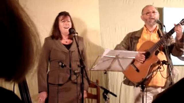 Е. и М. Хаер "О лодочке лунной" Ю.Мориц- Д.Бикчентаев смотреть онлайн