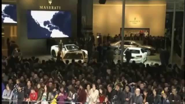 Montadoras de carros de luxo apostam na China смотреть онлайн