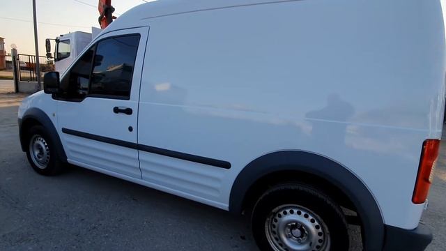 Ford Transit Connect 1.8 TDCi T230 смотреть онлайн