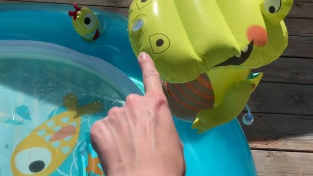 Летние игрушки на даче ребёнка 1-2 года смотреть онлайн