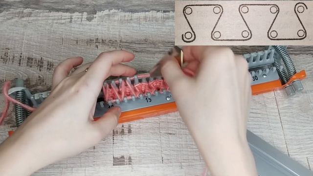 21 - 22 - 23 УЗОР СОТЫ НА РЕЗИНКЕ 2х2 - КРУПНЫЕ И МЕЛКИЕ СОТЫ | вязальная машина ИВУШКА смотреть онлайн