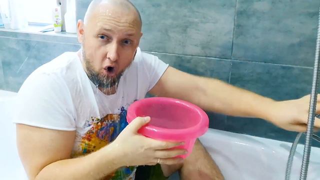 Папа хочет конфеты или Волшебный душ из m&m's Like Family смотреть онлайн