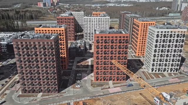 Апрель 2023 год - Саларьево Парк - Ход строительства смотреть онлайн