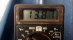 Перезаряд аккумулятора до  20 Вольт (ВАЗ 2106)