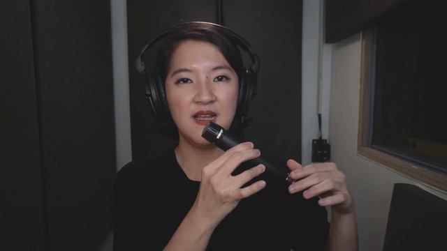Dynamic Microphone: SHURE SM57 смотреть онлайн