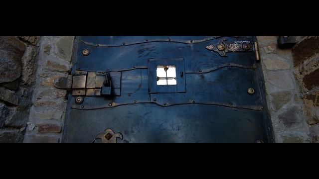 Прогулка по крепости в Судаке (4k) смотреть онлайн