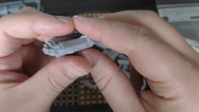 Space Marines Grey Knights Landraider Banisher - Unboxing (WH40K) смотреть онлайн