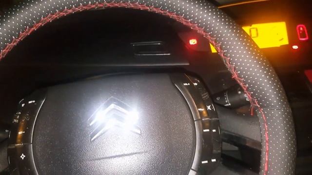 Otom steering wheel cover installation-otom sarmali (dikme) Direksiyon kIlIfi Montaj videosu смотреть онлайн