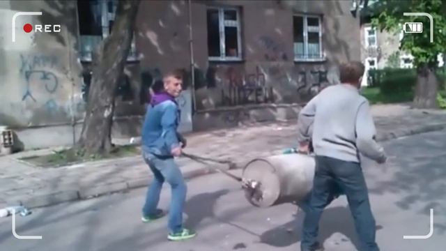 КЛЕШ РОЯЛЬ В РЕАЛЬНОЙ ЖИЗНИ | ПУШКА смотреть онлайн