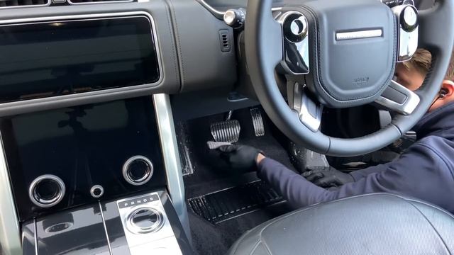 Range Rover LWB Autobiography Wedding Car Preparation - Interior Deep Clean // Wet Vac Extraction смотреть онлайн
