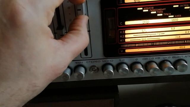 Radiotehnika Мелодия 105 стерео .Усилитель.Тюнер. смотреть онлайн