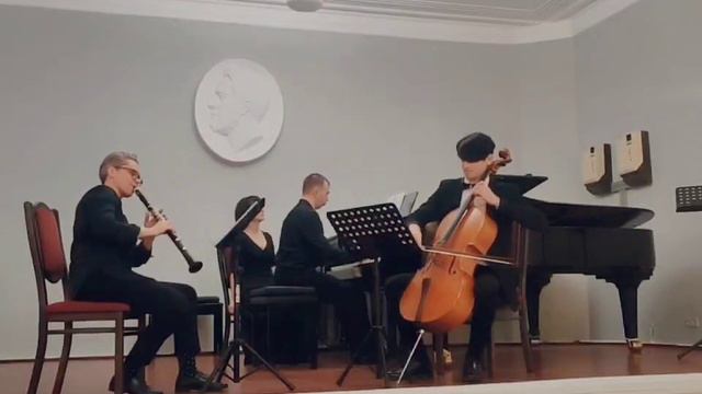 N.Rota Trio Clarinet, Cello ,Piano смотреть онлайн