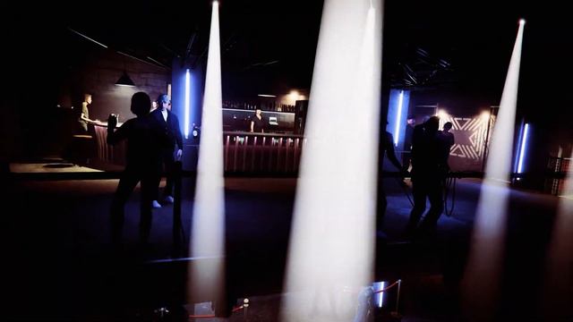 Inside the new Music Locker смотреть онлайн