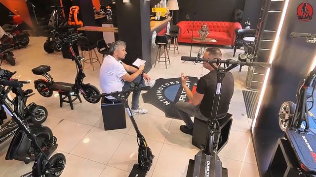 DUALTRON SORU CEVAP GERİ GÖRÜŞ KAMERASI DÜNYADA İLK KEZ E.SCOOTER VE TEK TEKER SORULARI YANITLIYORU смотреть онлайн