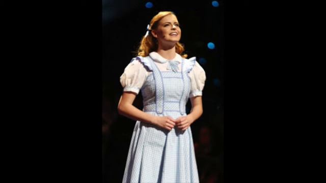 "Over The Rainbow" by Sophie Evans (The Wizard Of Oz) смотреть онлайн