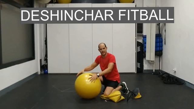 ? INFLAR/ DESINFLAR FITBALL DECATHLON DOMYOS paso a paso | Fitball ejercicios смотреть онлайн