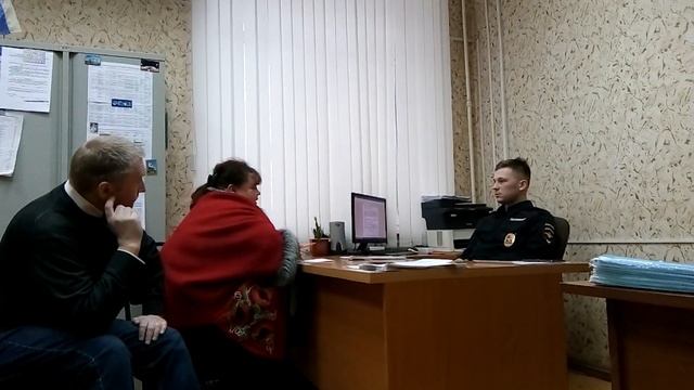 ОТКАЗ В ПОМОЩИ АДВОКАТА / УЧАСТКОВЫЙ НЕ МОЖЕТ РАЗЪЯСНИТЬ ОБЯЗАННОСТИ / ПОЛИЦЕЙСКИЙ БЕСПРЕДЕЛ 2 смотреть онлайн