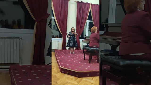 Tamburin (L.Ober) - Antica Nikoloska (Антица Николоска) смотреть онлайн