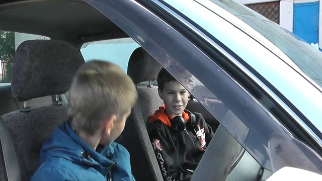 ЮИД опасные игрушки смотреть онлайн