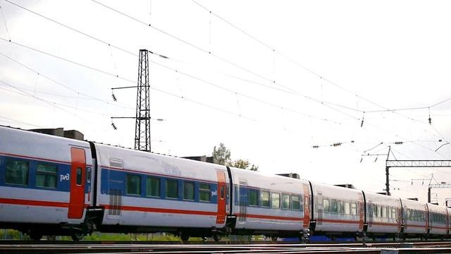 ВЫСОКОСКОРОСТНОЙ ПОЕЗД 