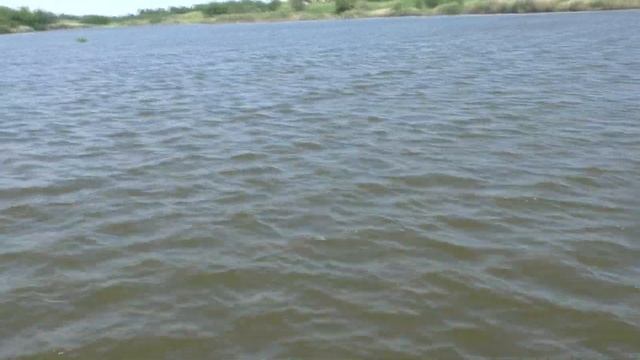 Рыбалка в селе на платном водоеме на поплавок и пружины. My fishing смотреть онлайн