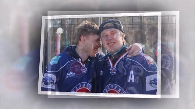 ХК Капитан создал своими руками памятник смотреть онлайн