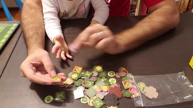 Unboxing Games: Keltis The Board Game