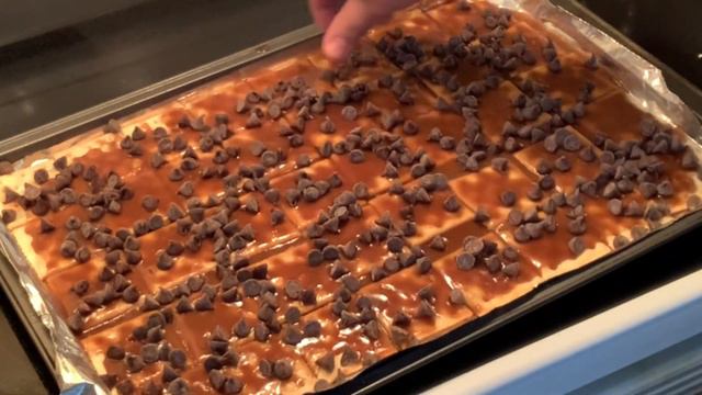 Saltine Cracker Candy смотреть онлайн