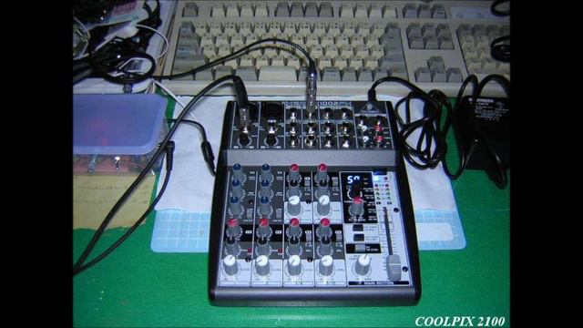 BEHRINGER XENYX 1002FX 100Effects Sound CASIO MA-101デモ曲で(^^; смотреть онлайн