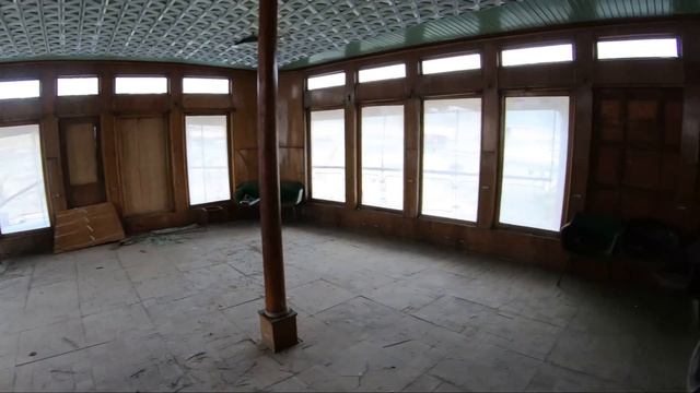 КРЫМ СЕГОДНЯ - МЕГАНОМ. ТЕПЛОХОД НА БЕРЕГУ МОРЯ. смотреть онлайн