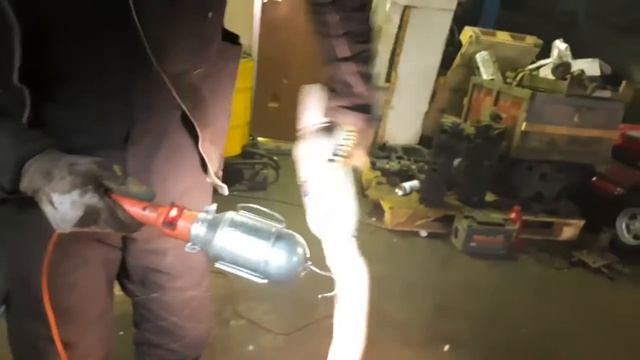 Volkswagen Touareg ( Туарег ) 4.2 избавляем от лишнего и раздушиваем мотор смотреть онлайн