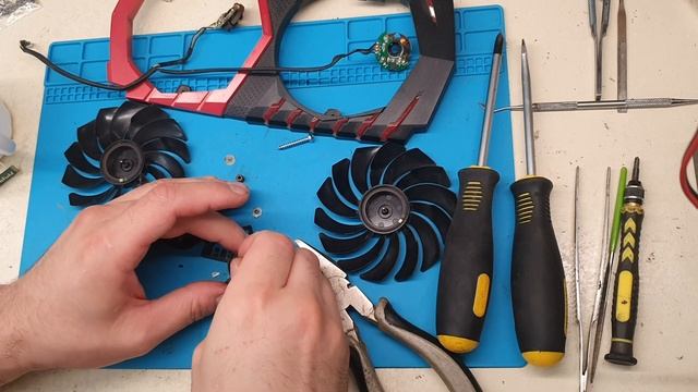 Вентилятор PLD10010S12HH - замена втулки на подшипник. (Radeon RX 480 GAMING X 8G). смотреть онлайн