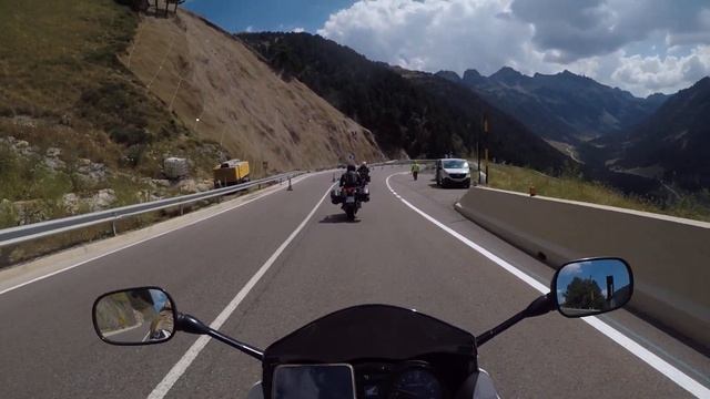 Honda CB1300 смотреть онлайн