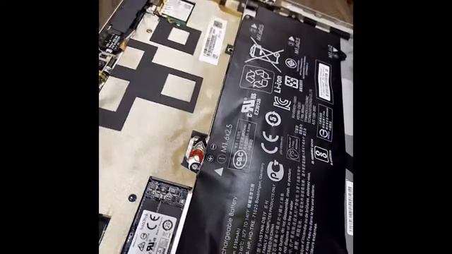 AS.IT Video No. 1 "Bloated HP Elitebook X2 Laptop" смотреть онлайн