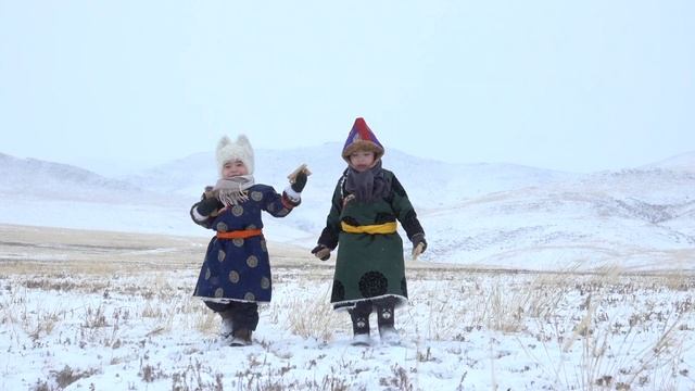 Песен серебряные капли - Дуунай мунгэн дуhалнууд смотреть онлайн