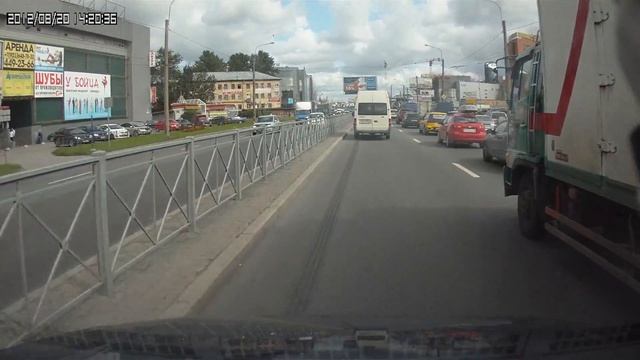 В зеркала не смотрю, указатели поворота не юзаю... смотреть онлайн