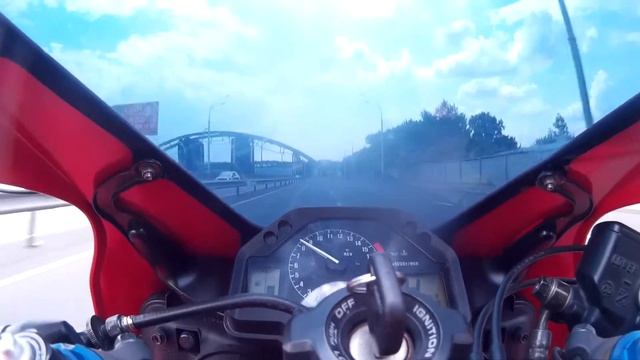 Honda CBR600RR 2007 Havansky Bringe смотреть онлайн
