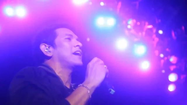 Video Coverage: Deca Homes’ FUTURE PERFECT Event with Gary V, Sam Concepcion смотреть онлайн