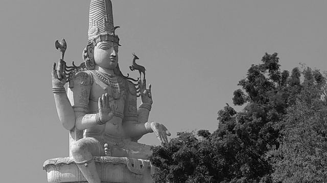 ESTABLISHED IN BRAHMAN 6 Spontaneous discussions on Advaita Vedanta Satchitananda & student Andre смотреть онлайн